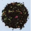 Черный чай с лесными ягодами