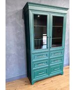 Шкаф-буфет из массива дуба