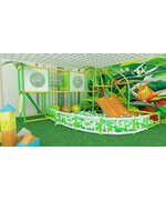 Детский лабиринт  "Джунгли с бассейном"