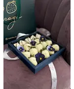 Премиум клубника в шоколаде «BLUE DREAM»