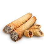 Вафельная трубочка со сгущенкой