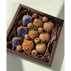 Клубника с голубикой в шоколаде «ROYAL BERRIES»