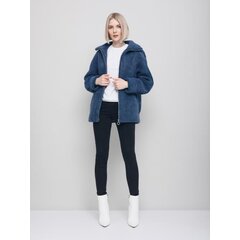 Мутоновая шуба с воротником стойкой