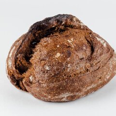 Тартин с солодом и клюквой