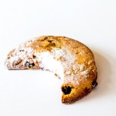 Печенье ЛОТОС С ИЗЮМОМ