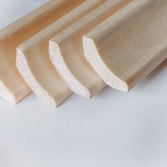 Плинтуса деревянные