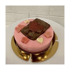 Бенто торт "Мишка с сердцем"
