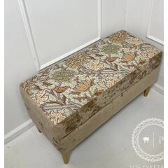 Банкетка "Чертополох" бежевая