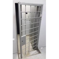 Дверь решетчатая