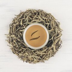 Белый чай Бай Хао Инь Чжэнь "Серебряные Пики"