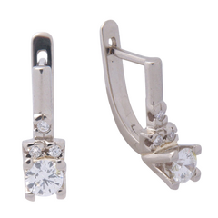 Серьги из белого золота с бриллиантами