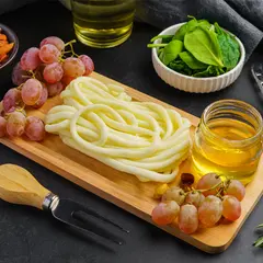 Сыр Чечил-лапша сливочный