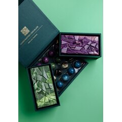 Премиальный набор из 16 конфет и 2 шоколадных плиток