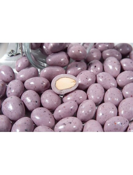 Драже "Миндаль в йогуртовом шоколаде с сублиматом ежевики - TROPICA PREMIUM" (короб 3 кг)