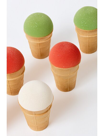 Пирожные Ванильное детство новогодние