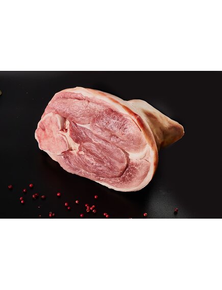 Рулька (задняя) на кости свиная НЕЙМА