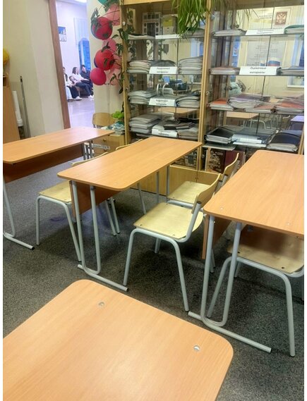 Стол ученический двухместный на круглом металлокаркасе