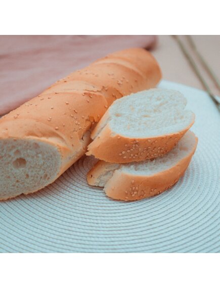 Багет с кунжутом