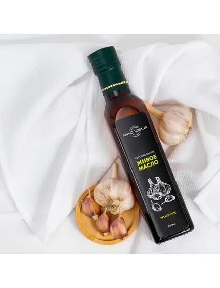Масло с экстрактом чеснока МАСЛОГИЯ на основе подсолнечного масла