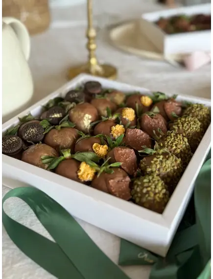 Премиум клубника в шоколаде «CHOCO BOOM»