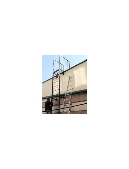 Пожарные лестницы вертикальные без ограждения