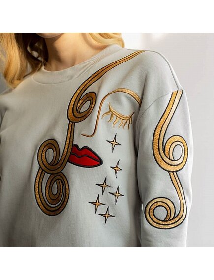 Вышивка на одежде