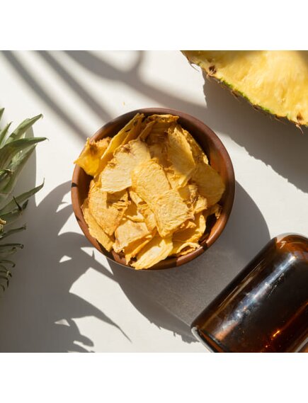 Ананасовые чипсы