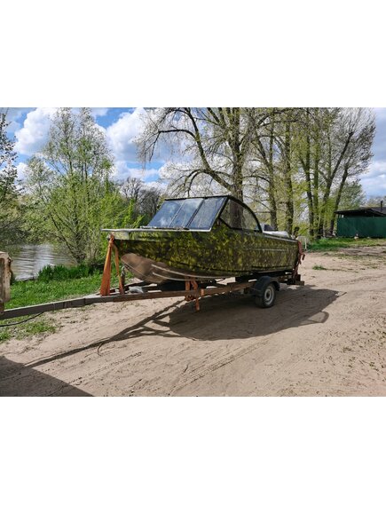 Алюминиевая лодка «Ёрш 4714R» с реданом от ООО "АКВА ТЕРРА" под заказ