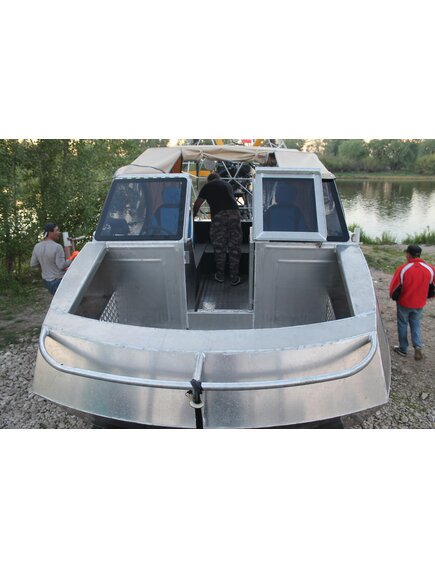 Аэроглиссер «АТ6700» от ООО "АКВА ТЕРРА" под заказ