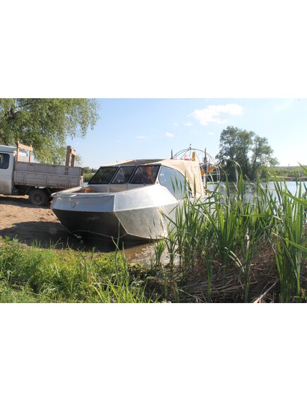 Аэроглиссер «АТ6700» от ООО "АКВА ТЕРРА" под заказ