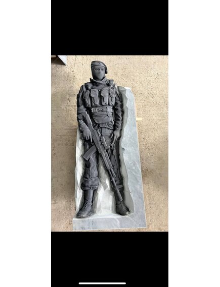 Резные памятники