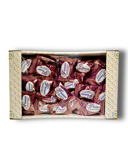 Финик с грецким орехом в шоколадной глазури