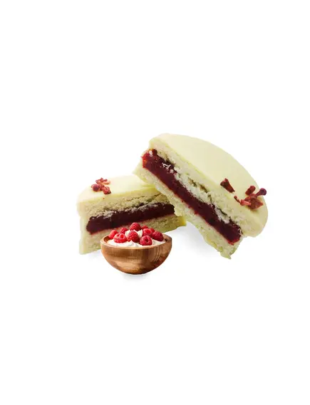 Малина в кокосовых сливках