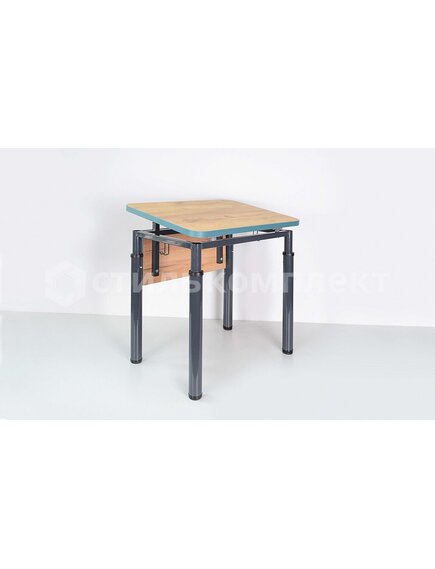 Стол ученический одноместный регулируемый по высоте с регулируемой столешницей на круглой трубе