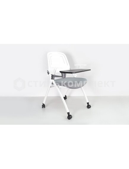 Стул офисный с пюпитром пластиковый