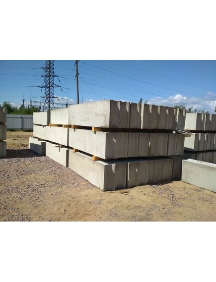 Блок фундаментный стеновой ФБС 24.4.6 2380х580х400 мм