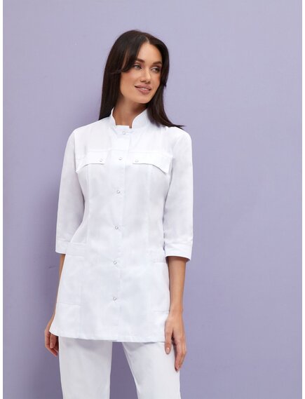 Белая женская медицинская рубашка