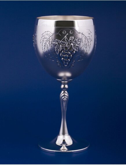 Серебряный бокал "Виноградная лоза"