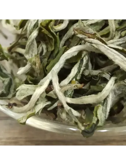 Белый чай Юннань Бай Хао