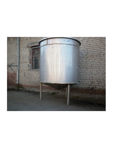 Резервуар с конусообразным днищем