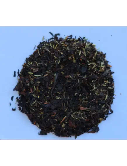 Черный чай с мятой и чабрецом