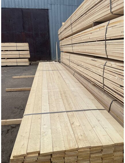 Доска обрезная из сосны