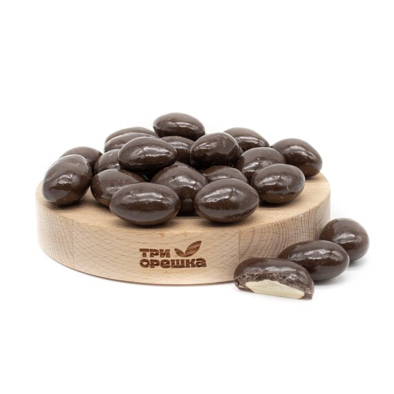 Миндаль в шоколаде