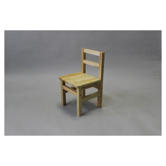 Стул детский из дерева