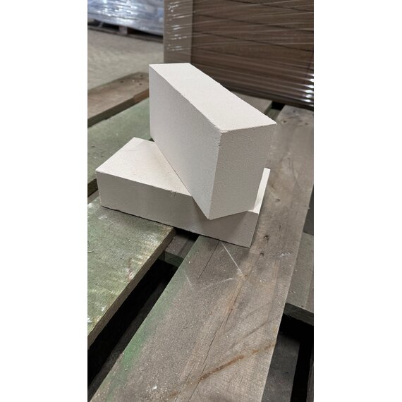 Ультралегковесный кирпич ШБП 0,6, 230*114*65 ТУ 23.20.3-001-17088772-2020 обладающий выдающимися теплоизоляционными характеристиками (аналог кирпича ШТ-06 ГОСТ 5040-2015).