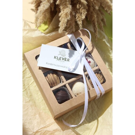 Набор шоколадных трюфелей ручной работы 9 шт. с логотипом, лентой и биркой