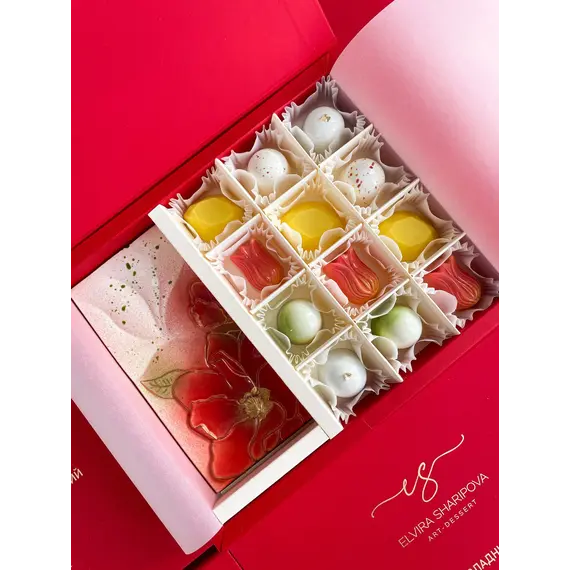 Набор конфет "Яркий букет"