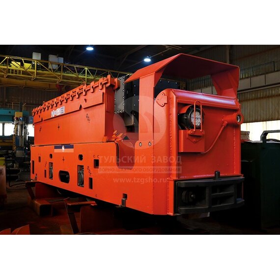 Инновационный шахтный электровоз с двигателем СДПМ-13