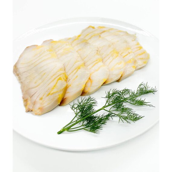 Осетр крупный горячего копчения ломтики в/у