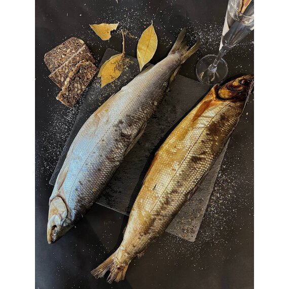 Омуль холодного копчения крупный (1кг)